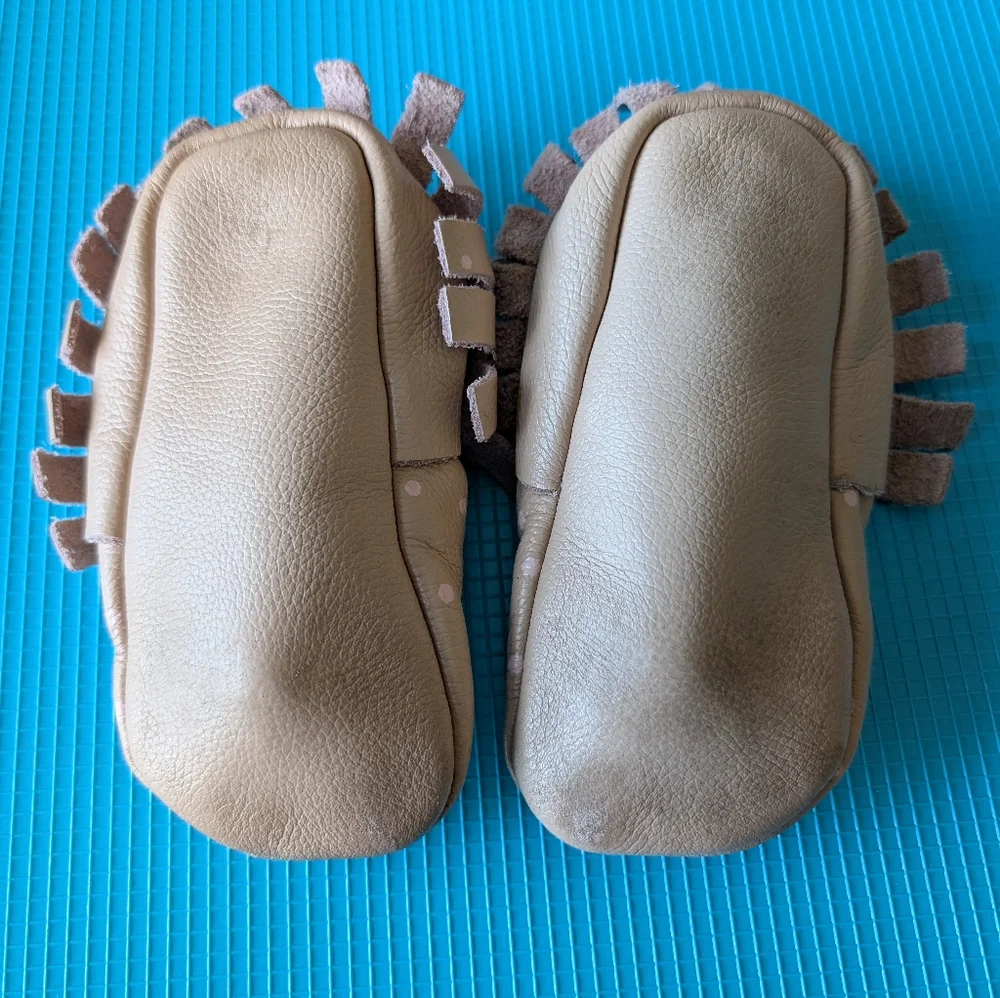 Box#30  Adorable Tan Deer 🦌 Kids Shoes